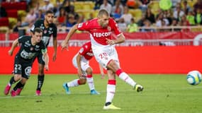 Islam Slimani