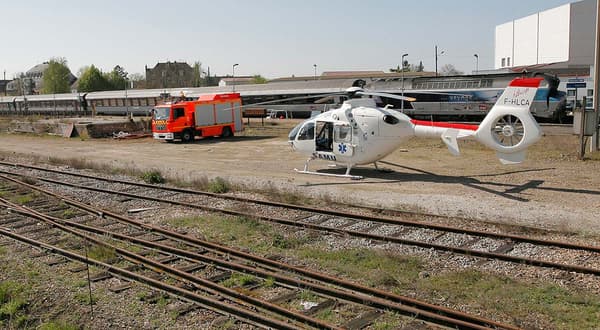 Le train accidenté, en gare de Nangis, le 21 avril. Le train accidenté, en gare de Nangis, le 21 avril.