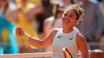 Jasmine Paolini célèbre sa victoire en quarts de finale à Roland-Garros, le 5 juin 2024