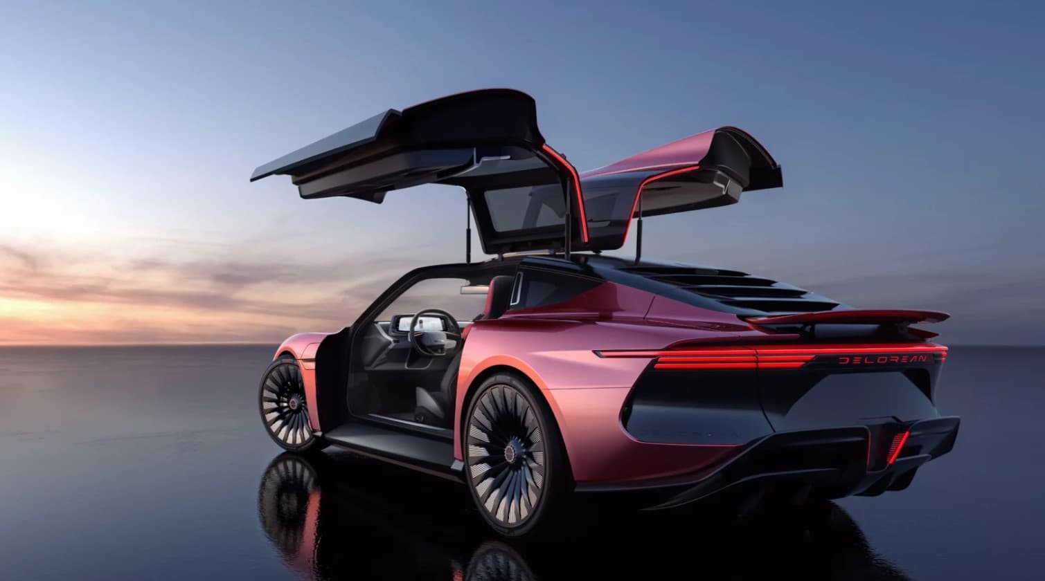 Pourquoi la DeLorean a-t-elle été choisie comme voiture pour les films 'Retour  vers le Futur' ? D'autres voitures ont-elles été envisagées ? - Quora