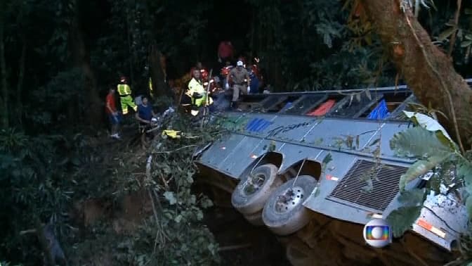 Le bus a fait une chute de 400 mètres.