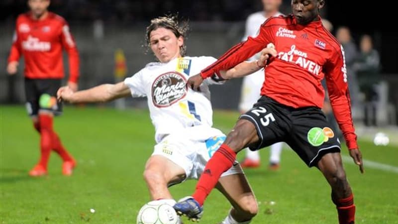 Ancien joueur de Nantes notamment, Sébastien Piocelle fait aujourd'hui les beaux jours du Petit Poucet de Ligue 2.