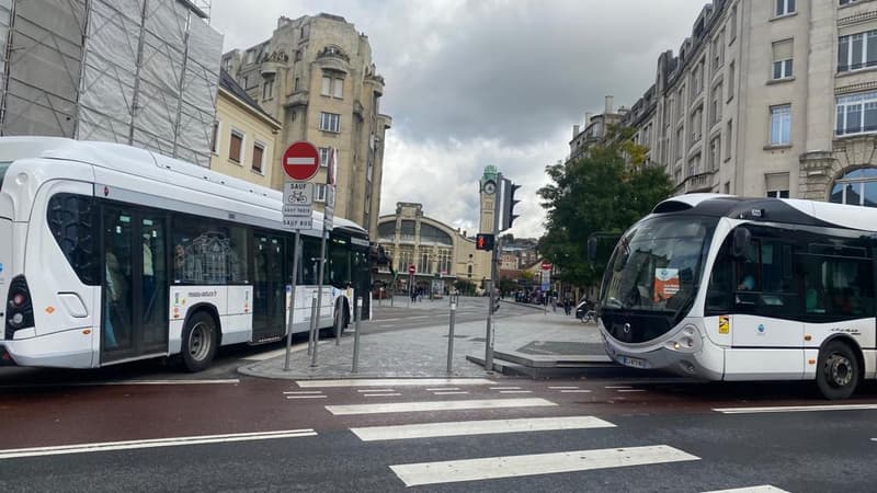 Les bus à Rouen. 