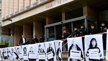 L'extérieur du tribunal de Gap lors du procès d'un groupe de militants, le 31 mai 2018