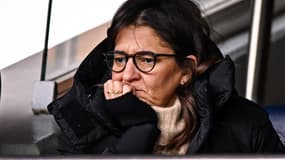 Fayza Lamari, mère de Kylian Mbappé, dans les tribunes du Parc des Princes lors de PSG-Lille (4-3), le 19 février 2023