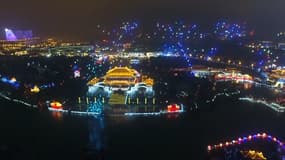 Un ballet de drones lumineux dans le ciel pour le Nouvel an chinois
