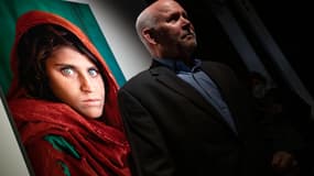 Le photographe Steve McCurry à l'exposition que lui consacre le musée Maillol, le 8 décembre 2021.