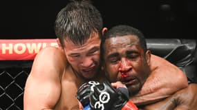 La soumission de Shavkat Rakhmonov à Geoff Neal, lors de l'UFC 285. 