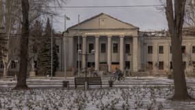 Un bâtiment universitaire détruit par des bombardements dans la ville de Pokrovsk, dans l'est de la région de Donetsk, le 14 décembre 2024. (Photo d'illustration)