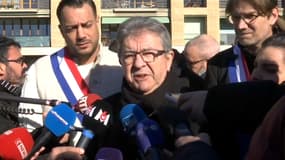 Jean-Luc Mélenchon à Marseille pour manifester contre la réforme des retraites le 31 janvier 2023