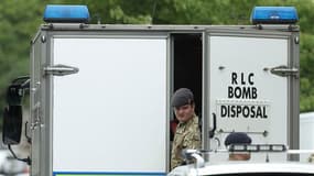 La police britannique a levé lundi une alerte aux explosifs au domicile de la famille Hilli, victime en France de la tuerie de Chevaline, où aucun élément dangereux n'a été retrouvé. /Photo prise le 10 septembre 2012/REUTERS/Olivia Harris