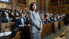 Anne Hidalgo président le conseil de Paris à l'Hôtel de Ville, le 8 octobre 2024