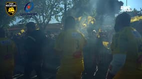 Champions Cup : Les joueurs de La Rochelle fêtent la qualif en finale avec leurs supporters