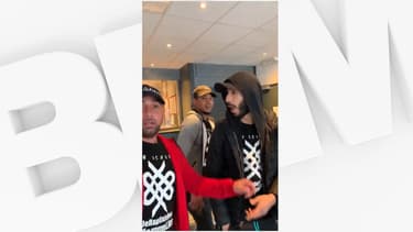 Les rappeurs de New School dans le commissariat central de Molenbeek