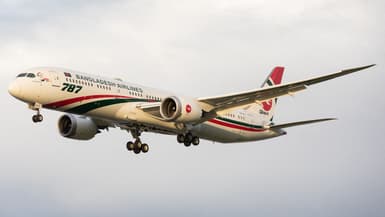 Un Boeing 787 de la compagnie aérienne Biman Bangladesh Airlines atterrit à l'aéroport Heathrow de Londres, au Royaume-Uni, le 28 octobre 2020 (photo d'illustration).