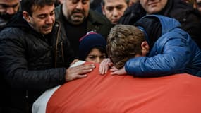 Enterrement d'une des victimes de l'attaque terroriste à Istanbul (photo d'illustration)