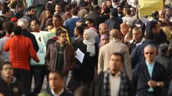 Place Tahrir, épicentre de la contestation, au Caire. Forte des concessions déjà obtenues, l'opposition égyptienne tente d'exploiter son avantage mardi avec une marche dont elle espère qu'elle réunira un million de personnes et contraindra par son ampleur