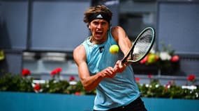 Alexander Zverev a été sèchement battu par Carlos Alcaraz  en finale du Masters 1000 de Madrid.