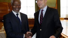 Alain Juppé avec le Ghanéen Kofi Annan, nouvel émissaire de l'Onu et de la Ligue arabe en Syrie, lundi à Genève. Le temps viendra pour le régime syrien, et tout particulièrement le président Bachar al Assad, de rendre des comptes pour les crimes commis co