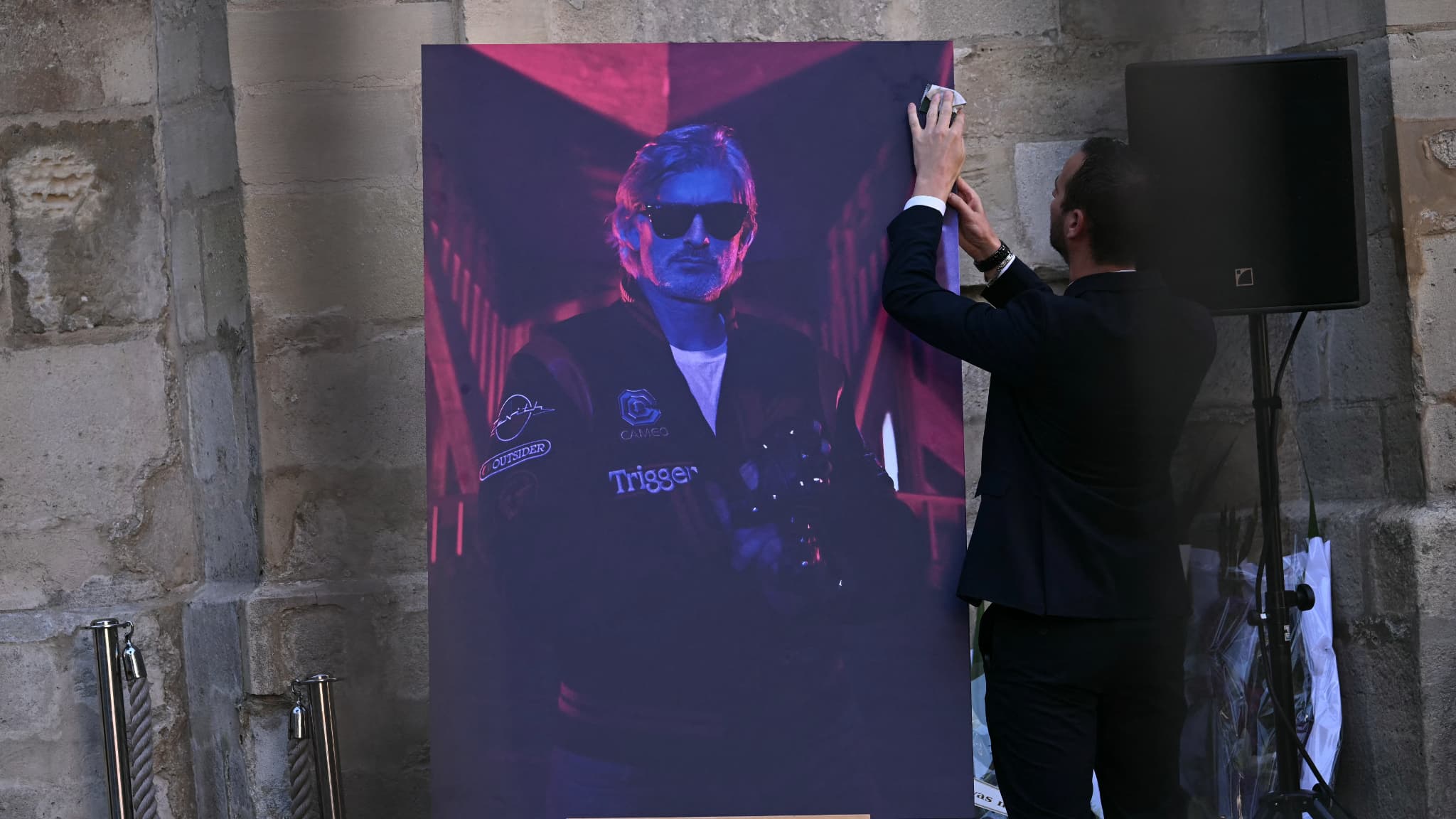 Kavinsky: Quentin Dupieux, Romain Gavras et Thomas Bangalter présents aux obsèques du DJ à Paris