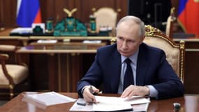 Le président russe Vladimir Poutine rencontre le gouverneur par intérim de la région de Koursk au Kremlin de Moscou le 5 février 2025.