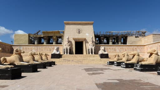 Des dizaines de chefs-d'oeuvre, comme "Lawrence d'Arabie" ou "Un thé au Sahara" ont été tournés au pied des massifs du Haut-Atlas, dans les paysages spectaculaires de Ouarzazate.