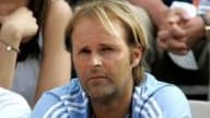 Licencié du Team Lagardère, l'ancien coach de Julien Benneteau n'est pas désiré à la fédération