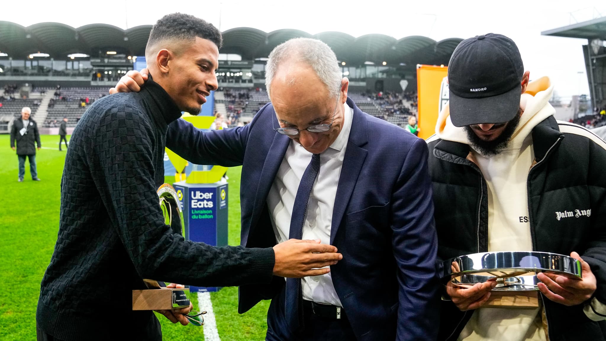 Azzeddine OUNAHI et Sofiane BOUFAL avec Said CHABANE Azzeddine OUNAHI et Sofiane BOUFAL avec Said CHABANE