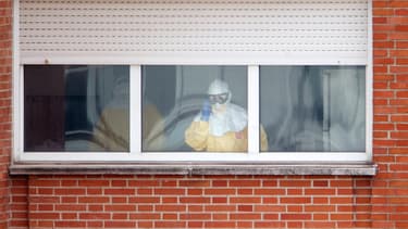 L'aide soignante espagnole contaminée par Ebola parle désormais