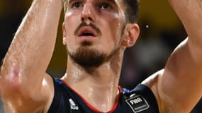Nando De Colo a bien aidé les Bleus contre l'Allemagne.