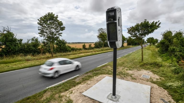 Un radar-tourelle près de La Rochelle le 19 juin 2019. Une version adaptée à la ville, plus petite, va être testée à Montbéliard et Montpellier.