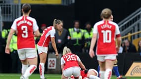 Frida Maanum s'effondre lors d'Arsenal-Chelsea, le 31 mars 2024.