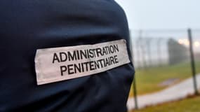 Le gardien le plus sévèrement touché souffre de brûlures "graves" sans que ses jours ne soient en danger.