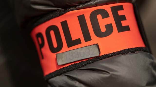 Badge police (PHOTO D'ILLUSTRATION).