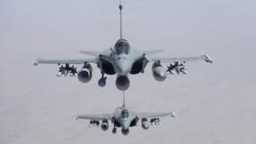 Avion militaire engagé dans la coalition internationale pour frapper Daesh