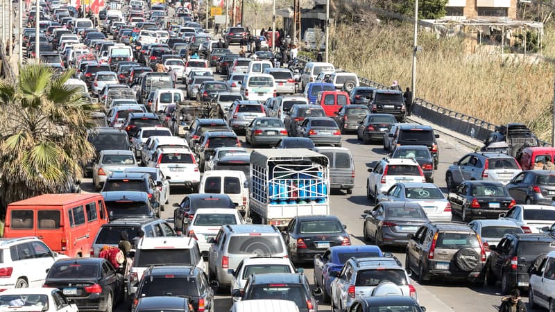 "Je cherche où dormir": ces familles libanaises contraintes de fuir les bombardements israéliens