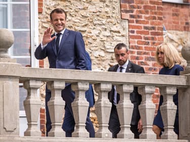 Emmanuel Macron à Clairefontaine avant la Coupe du monde féminine de football, le 4 juin 2019