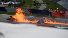 La moto de Pedroza en feu