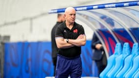 Shaun Edwards, le 13 octobre 2023, au Stade de France, deux jours avant la défaite des Bleus en quarts de finale de la Coupe du monde