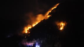 Un incendie s'est déclaré sur la commune de La Brigue dans la vallée de la Roya, ce mercredi soir.
