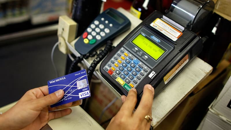La réglementation européenne offre, à partir du 9 juin 2016, aux commerçants et aux consommateurs le droit de choisir le réseau de paiement qui traitera leurs transactions par carte bancaire.
