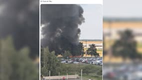Un bus a pris feu ce mercredi 31 juillet 2024, dans l'après-midi, à proximité de l'aéroport Roissy-Charles-de-Gaulle