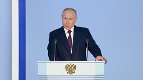 Vladimir Poutine s'exprime devant le Parlement, le 21 février 2023