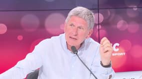 Alain Ducardonnet, médecin consultant santé BFMTV: ""La douche glacée, les boissons glacées et la clim très forte agressent l'organisme car le corps va se réchauffer et c'est contre-productif"