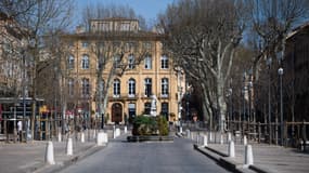Le cours Mirabeau à Aix-en-Provence en 2020