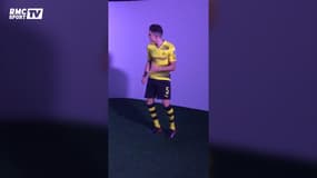 Bartra répond au défi "24kDance" de Bruno Mars