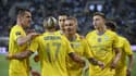 Mudryk célébrant avec la sélection ukrainienne contre le Borussia Mönchengladbach lors d'un match amical le 11 mai 2022