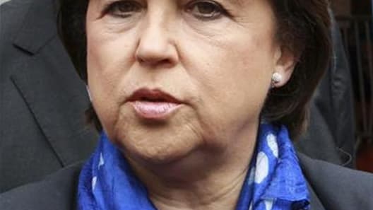 Martine Aubry a assuré mardi qu'elle continuerait à participer au débat public national depuis sa mairie de Lille lorsqu'elle aura abandonné son poste de première secrétaire du Parti socialiste lors du prochain congrès du PS à l'automne. /Photo prise le 6