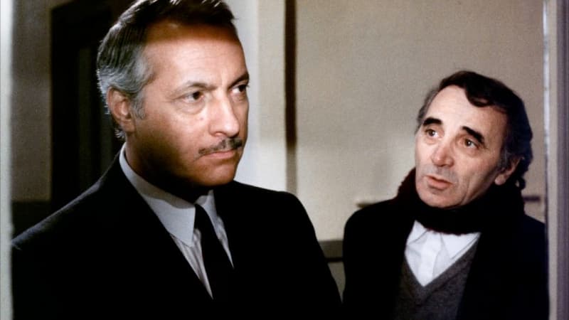 Michel Serrault et Charles Aznavour dans Les Fantômes du Chapelier