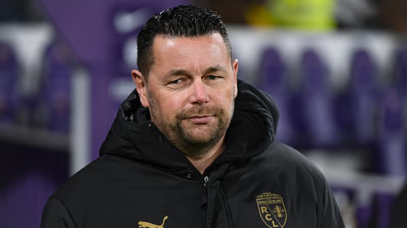 "On ne pourra pas leur enlever": Pierre Sage très content du titre de champion d'automne du RC Lens